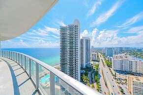 Hollywood Beach Condos