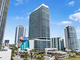 Hollywood Beach Condos