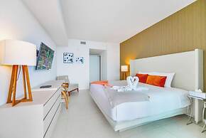 Hollywood Beach Condos