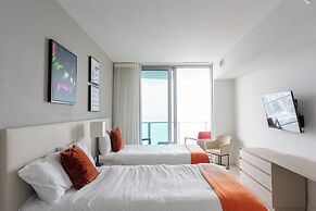 Hollywood Beach Condos