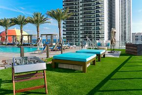 Hollywood Beach Condos