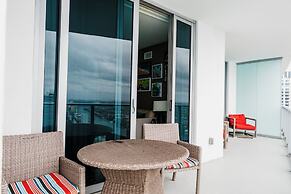 Hollywood Beach Condos