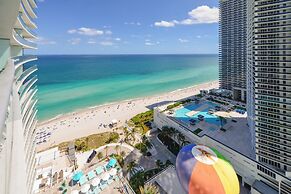 Hollywood Beach Condos