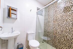 Ap 2 Qts com suíte  Garagem e Elevador