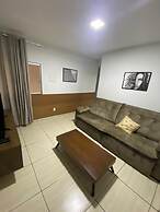 Ap 2 Qts com suíte  Garagem e Elevador