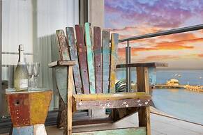 ZEN POINT PENTHOUSE - 3 BR Waterfront