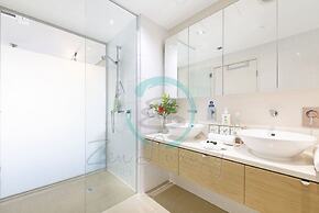 ZEN POINT PENTHOUSE - 3 BR Waterfront