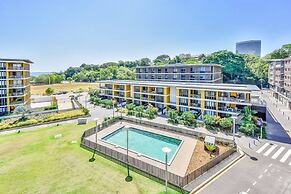 ZEN PENINSULA - 3 BR Waterfront Apt