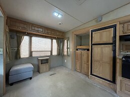 5th Wheel Overnight Rental