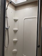 5th Wheel Overnight Rental