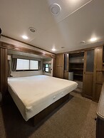 5th Wheel Overnight Rental