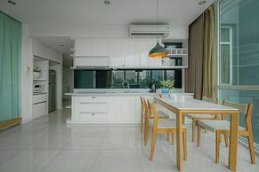 City by night Ben Thanh Apartments