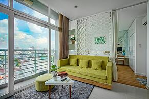 City by night Ben Thanh Apartments