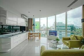 City by night Ben Thanh Apartments