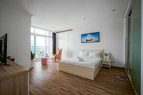 City by night Ben Thanh Apartments