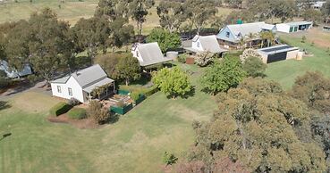 Murray River Spa Retreat