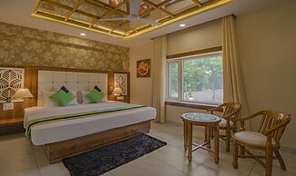 Treebo Haveli Resort Roots, Bhupatwala Haridwar