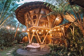 Hideout Eco Bamboo House Bali