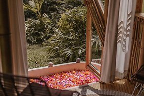 Hideout Eco Bamboo House Bali