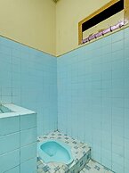 SPOT ON 92414 Hotel Pereng Sari