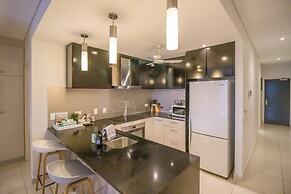 ZEN CENTRAL AMBIENT - 3Bedroom Apartment