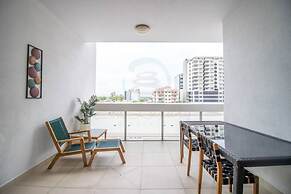 ZEN CENTRAL AMBIENT - 3Bedroom Apartment