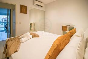 ZEN CENTRAL AMBIENT - 3Bedroom Apartment