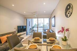 ZEN CENTRAL AMBIENT - 3Bedroom Apartment