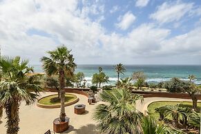 Seaside Escape with Private Patio by Sea N Rent