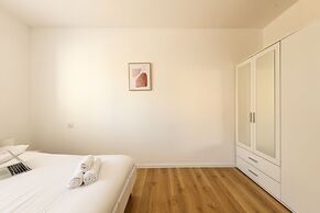 Seaside Escape with Private Patio by Sea N Rent