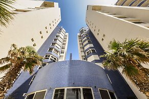 Seaside Escape with Private Patio by Sea N Rent