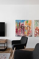 Spacious & Modern 3BD Apartment 2-min From Beach