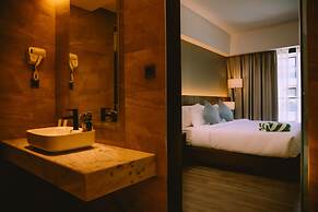 The Maximilian Hotel