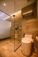 The Maximilian Hotel