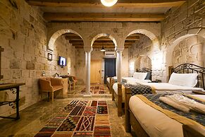 Caverna Hotel Premium Caves