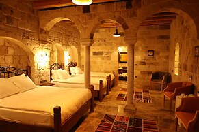 Caverna Hotel Premium Caves