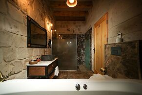 Caverna Hotel Premium Caves