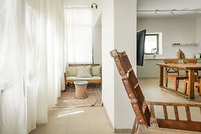 Beachside 3-BR Apt Perfect for Families