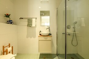 Beachside 3-BR Apt Perfect for Families