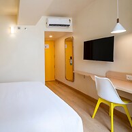 Bloom Hotel - Sector 19