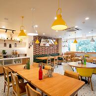 Bloom Hotel - Sector 19