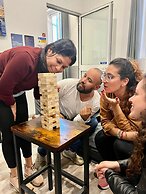 Bookarest Hostel Malta