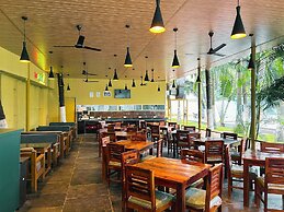 Bay Breeze Hotels & Resorts