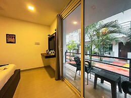 Bay Breeze Hotels & Resorts