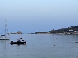 Milos AquaBliss Beachfront Villa