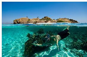 Milos AquaBliss Beachfront Villa