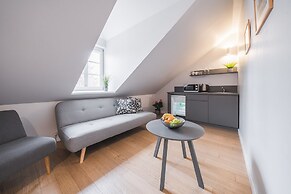 Lollo Self Check-in Residence - Lollo Luxury