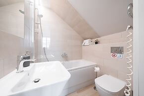 Lollo Self Check-in Residence - Lollo Luxury