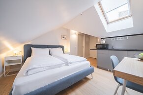 Lollo Self Check-in Residence - Lollo Luxury