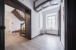 Lollo Self Check-in Residence - Lollo Luxury